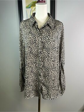 Express Shirt Button Up Women’s XL Leopard Print Oversized